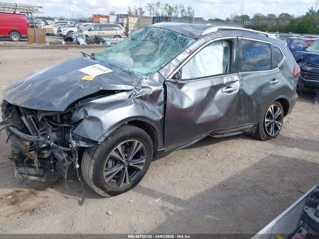 44735135 :رقم المزاد ، JN8AT2MT9JW460577 vin ، 2018 Nissan Rogue Sl مزاد بيع