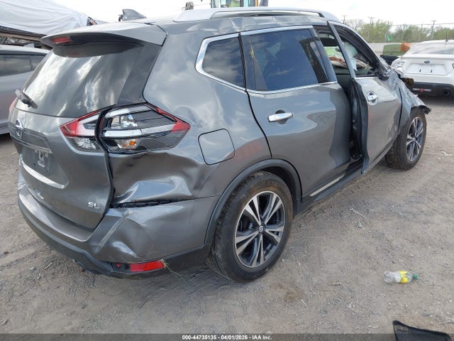 44735135 :رقم المزاد ، JN8AT2MT9JW460577 vin ، 2018 Nissan Rogue Sl مزاد بيع