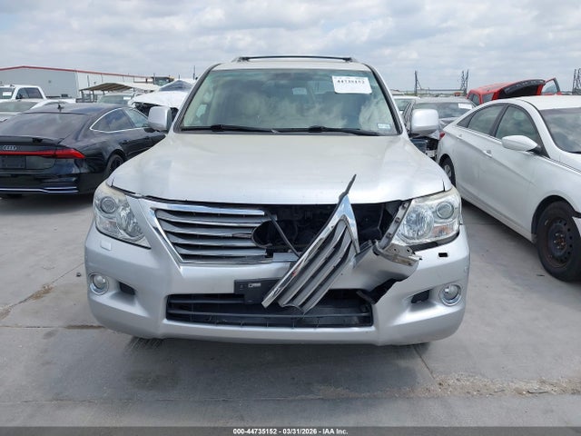 Продаж на аукціоні авто 2011 Lexus Lx 570, vin: JTJHY7AX4B4060551, номер лоту: 44735152