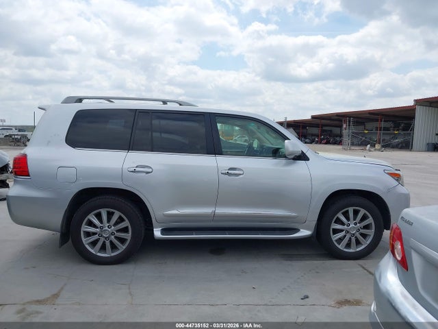 Продаж на аукціоні авто 2011 Lexus Lx 570, vin: JTJHY7AX4B4060551, номер лоту: 44735152