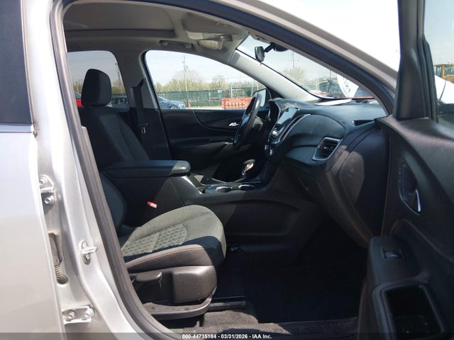 3GNAXUEV2NL268156 Chevrolet Equinox Awd Lt