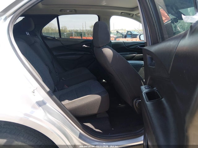 3GNAXUEV2NL268156 Chevrolet Equinox Awd Lt