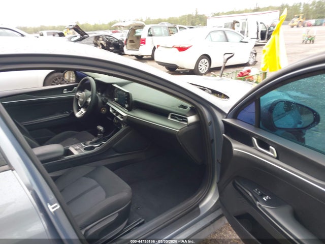 2022 Kia K5 Lx მანქანა იყიდება აუქციონზე, vin: 5XXG24J2XNG085435, აუქციონის ნომერი: 44735196