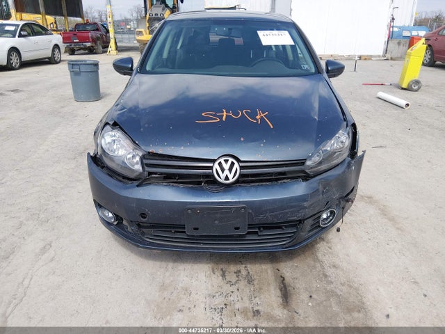 44735217 :رقم المزاد ، WVWNM7AJXCW205370 vin ، 2012 Volkswagen Golf Tdi 4-door مزاد بيع