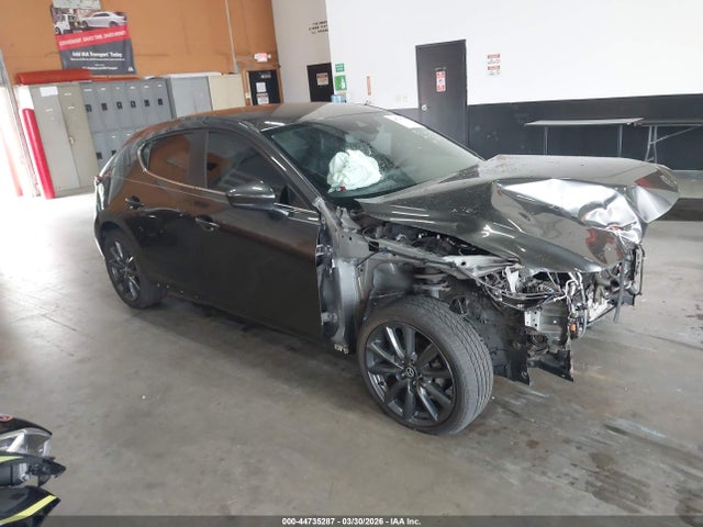 2022 MAZDA MAZDA3 JM1BPAKL8N1501852