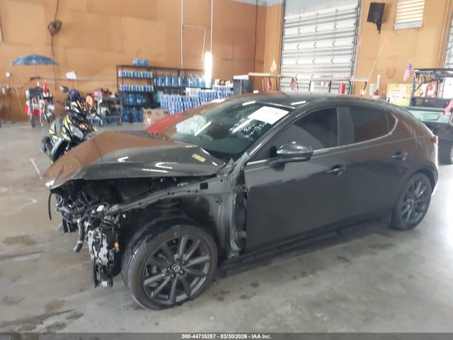 44735287 :رقم المزاد ، JM1BPAKL8N1501852 vin ، 2022 Mazda Mazda3 Select مزاد بيع