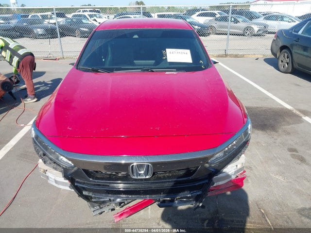 44735294 :رقم المزاد ، 1HGCV1F32KA088327 vin ، 2019 Honda Accord Sport مزاد بيع