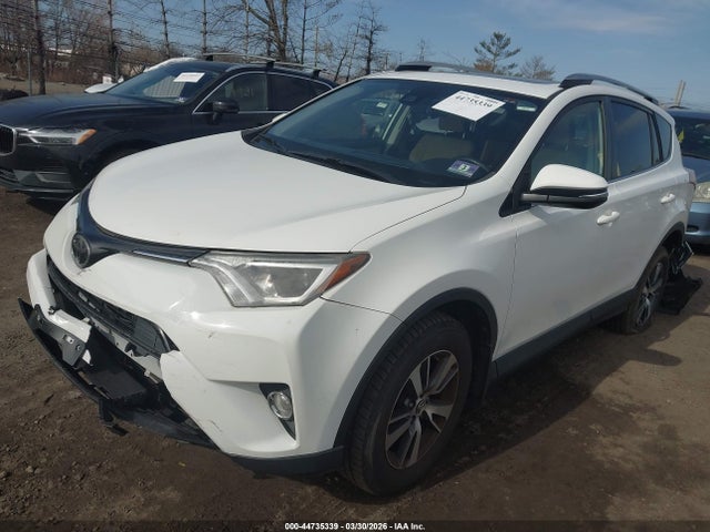 Продаж на аукціоні авто 2017 Toyota Rav4 Xle, vin: JTMRFREV4HJ117617, номер лоту: 44735339
