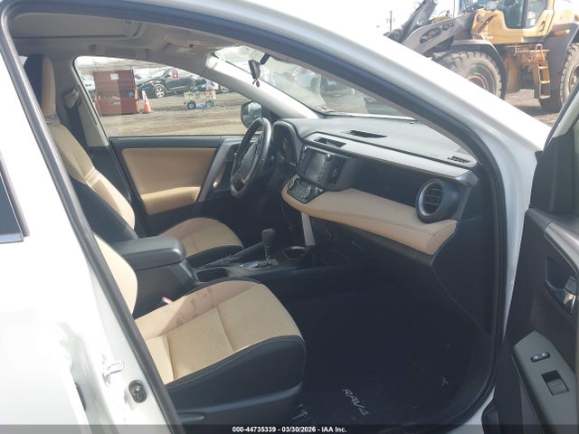 Продаж на аукціоні авто 2017 Toyota Rav4 Xle, vin: JTMRFREV4HJ117617, номер лоту: 44735339