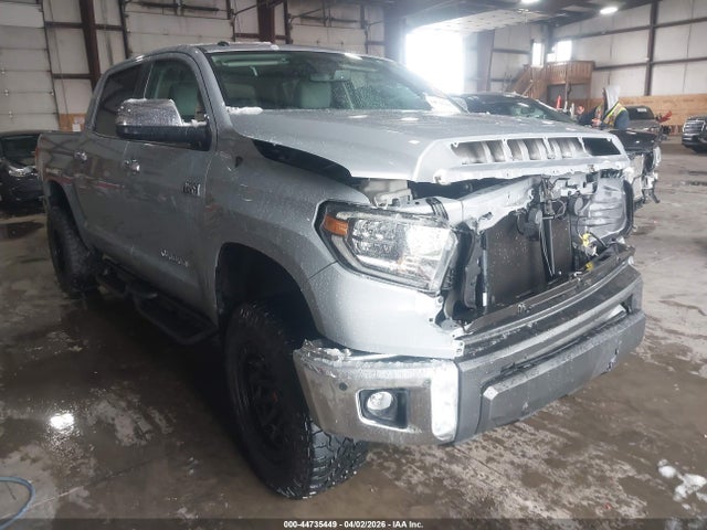 5TFHY5F1XKX827250 Toyota Tundra Limited 5.7l V8
