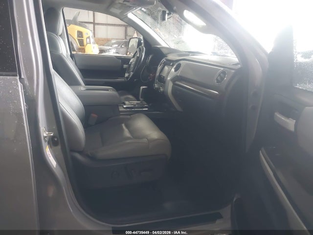5TFHY5F1XKX827250 Toyota Tundra Limited 5.7l V8