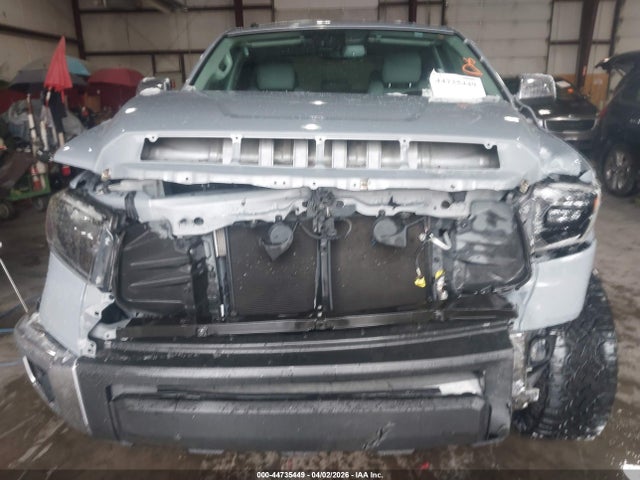 5TFHY5F1XKX827250 Toyota Tundra Limited 5.7l V8