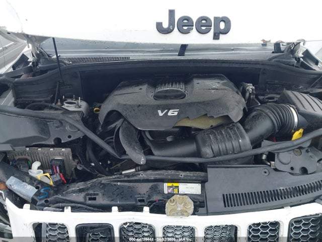 Продажа на аукционе авто 2015 Jeep Grand Cherokee Altitude, vin: 1C4RJFAG6FC228823, номер лота: 44735448