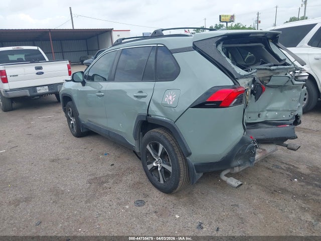 2020 TOYOTA RAV4 2T3W1RFV8LW100913 Photo 2
