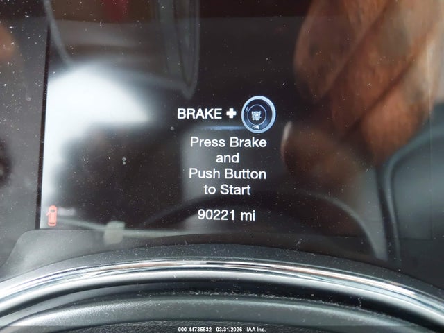 1C4RJEAG6KC763459 Jeep Grand Cherokee Laredo E 4x2