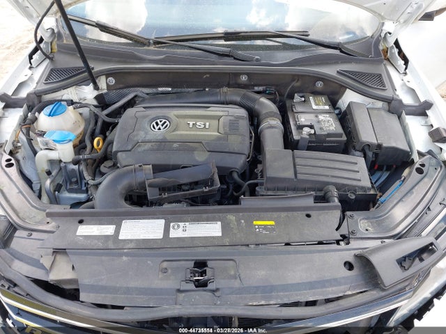 2017 Volkswagen Passat 1.8t R-line მანქანა იყიდება აუქციონზე, vin: 1VWDT7A36HC010159, აუქციონის ნომერი: 44735554