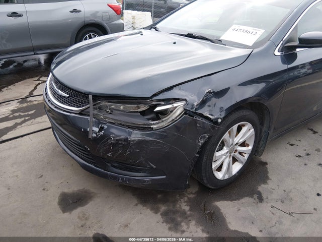 2017 Chrysler 200 Touring მანქანა იყიდება აუქციონზე, vin: 1C3CCCFB6HN512007, აუქციონის ნომერი: 44735612