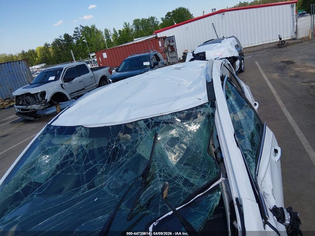 2020 Buick Enclave Fwd Essence მანქანა იყიდება აუქციონზე, vin: 5GAERBKW3LJ321572, აუქციონის ნომერი: 44735614