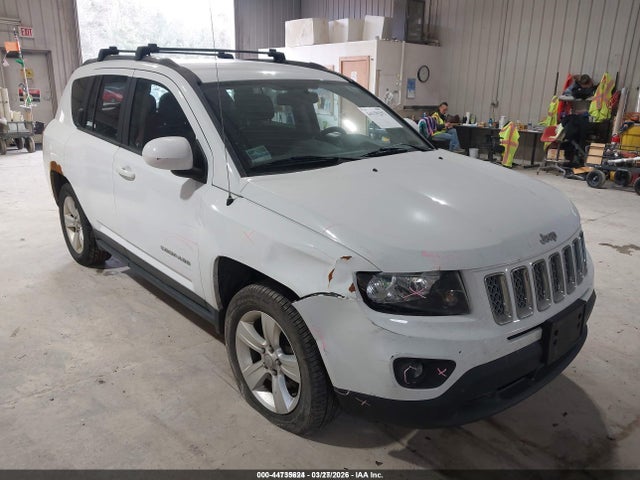2015 JEEP COMPASS 1C4NJDEB5FD135612