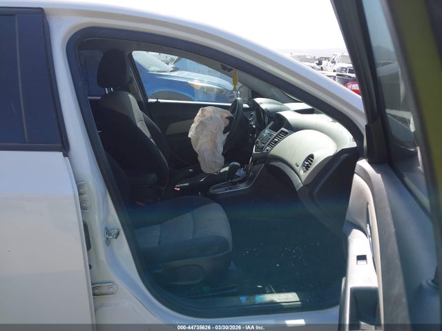 1G1PA5SH0E7313701 Chevrolet Cruze Ls Auto