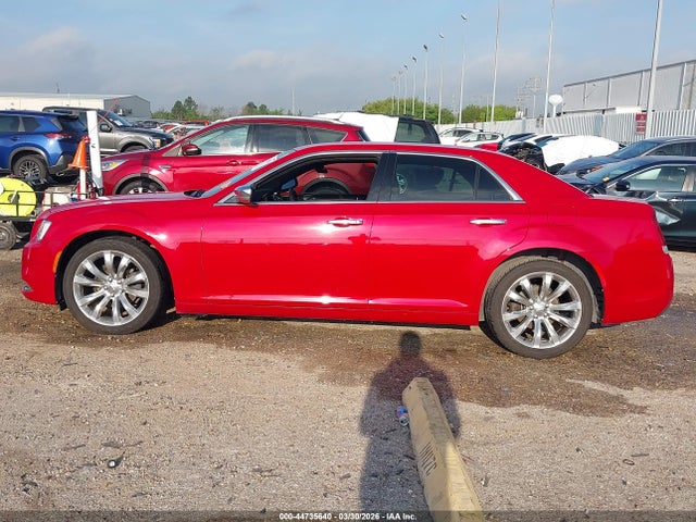 2018 Chrysler 300 Limited მანქანა იყიდება აუქციონზე, vin: 2C3CCAEG3JH120151, აუქციონის ნომერი: 44735640