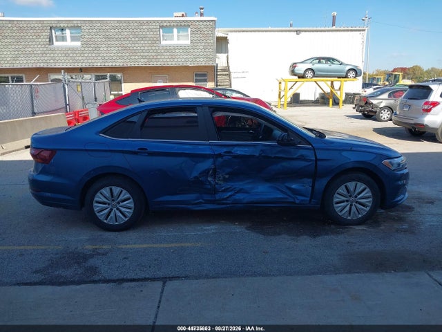 2019 Volkswagen Jetta 1.4t R-line/1.4t S/1.4t Se მანქანა იყიდება აუქციონზე, vin: 3VWC57BU6KM114038, აუქციონის ნომერი: 44735653