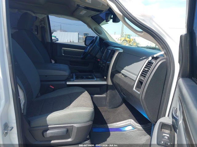 44735656 :رقم المزاد ، 1C6RR6TT2FS676525 vin ، 2015 Ram 1500 Big Horn مزاد بيع