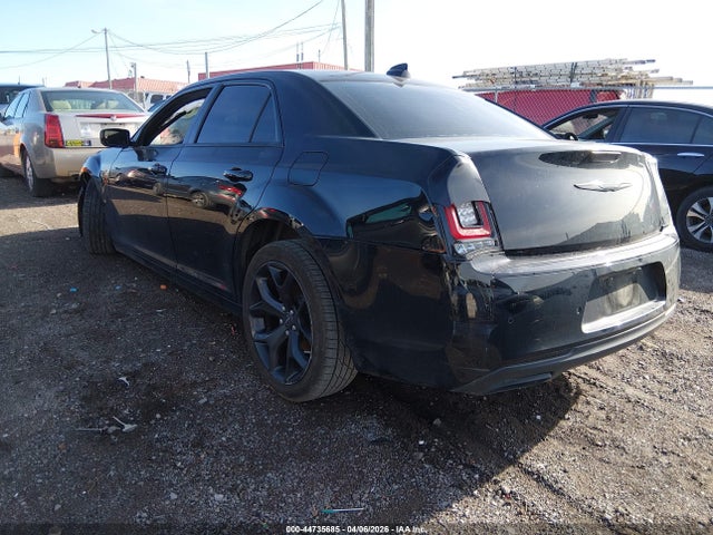 Продаж на аукціоні авто 2022 Chrysler 300 S, vin: 2C3CCABG2NH236578, номер лоту: 44735685