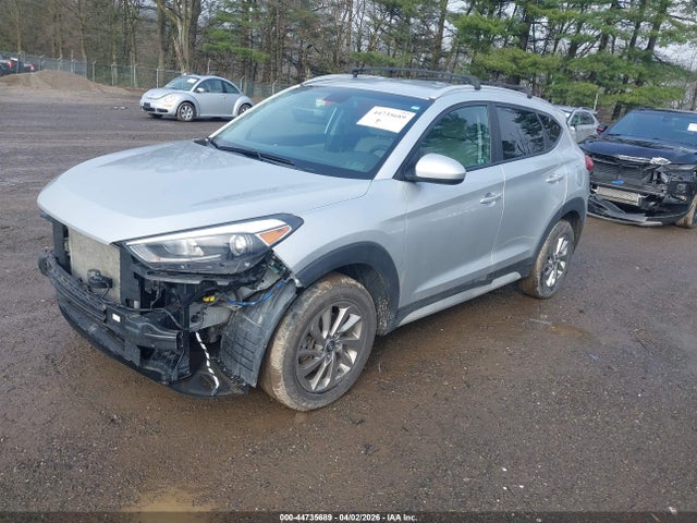 Продажа на аукционе авто 2017 Hyundai Tucson Se, vin: KM8J3CA46HU439945, номер лота: 44735689