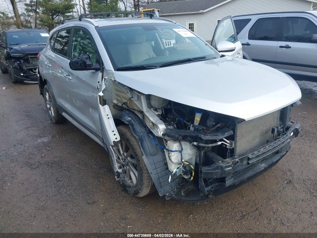 Продажа на аукционе авто 2017 Hyundai Tucson Se, vin: KM8J3CA46HU439945, номер лота: 44735689
