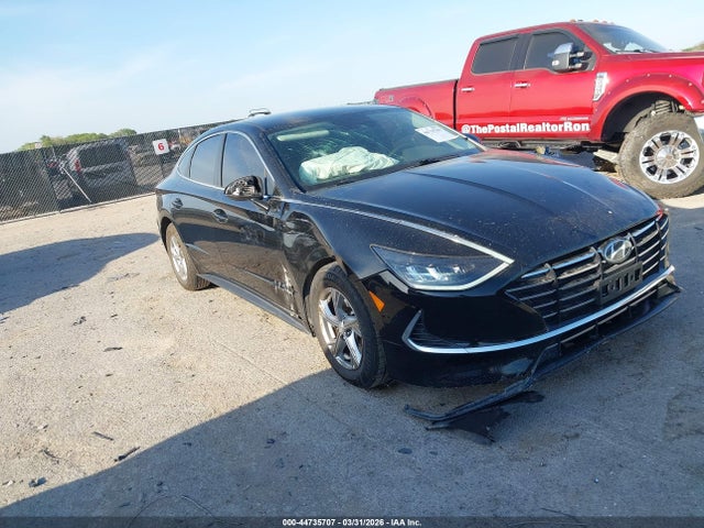 44735707 :رقم المزاد ، 5NPEG4JAXMH126813 vin ، 2021 Hyundai Sonata Se مزاد بيع