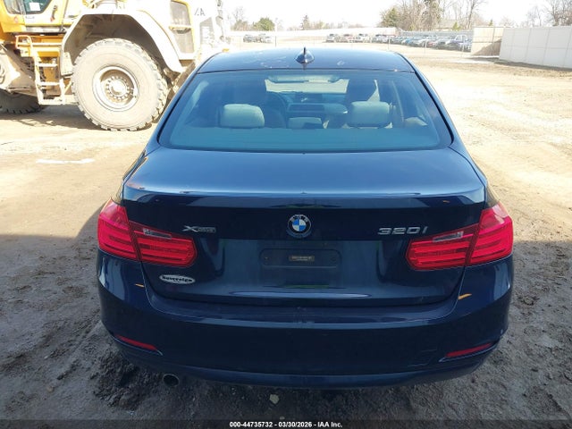 Aukcja sprzedaży 2015 Bmw 320i Xdrive, vin: WBA3C3C54FK200483, numer aukcji: 44735732