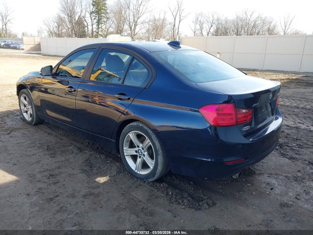 Aukcja sprzedaży 2015 Bmw 320i Xdrive, vin: WBA3C3C54FK200483, numer aukcji: 44735732