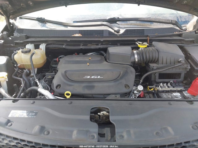 2018 Chrysler Pacifica Touring L მანქანა იყიდება აუქციონზე, vin: 2C4RC1BG8JR142957, აუქციონის ნომერი: 44735740