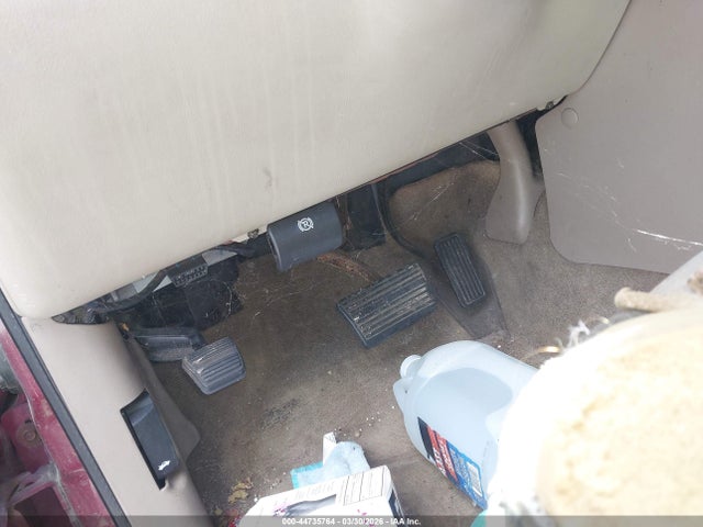 44735764 :رقم المزاد ، 1GKEC13T65R168502 vin ، 2005 Gmc Yukon Slt مزاد بيع