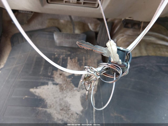 Продажа на аукционе авто 1995 Chevrolet Suburban C1500, vin: 1GNEC16K7SJ343176, номер лота: 44735769