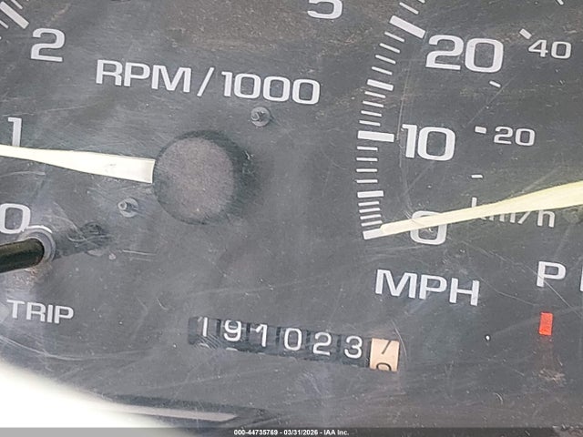 Продажа на аукционе авто 1995 Chevrolet Suburban C1500, vin: 1GNEC16K7SJ343176, номер лота: 44735769