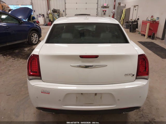Aukcja sprzedaży 2016 Chrysler 300 300s, vin: 2C3CCABG2GH287176, numer aukcji: 44735779