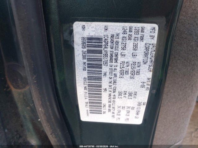 Продажа на аукционе авто 2000 Chrysler Town & Country Limited, vin: 1C4GP64LXYB517257, номер лота: 44735795