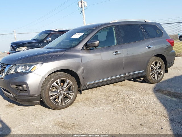 2017 Nissan Pathfinder Platinum მანქანა იყიდება აუქციონზე, vin: 5N1DR2MM3HC631184, აუქციონის ნომერი: 44735807