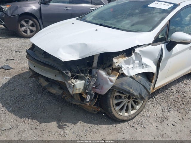 Ford FIESTA SE 2014 3FADP4BJ6EM194909 Image 6