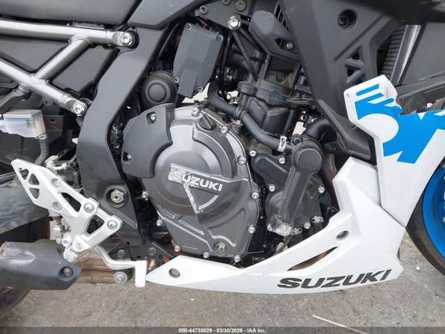 Suzuki Gsx800 F 2026 JS1EM13BXT7100058 Image 8