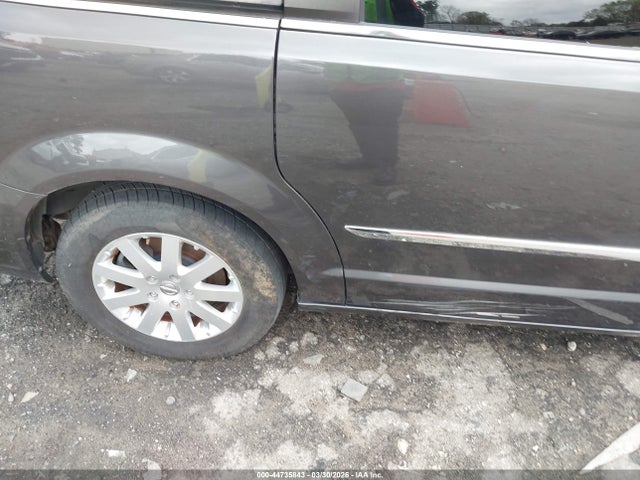 Продаж на аукціоні авто 2016 Chrysler Town & Country Touring, vin: 2C4RC1BGXGR212600, номер лоту: 44735843