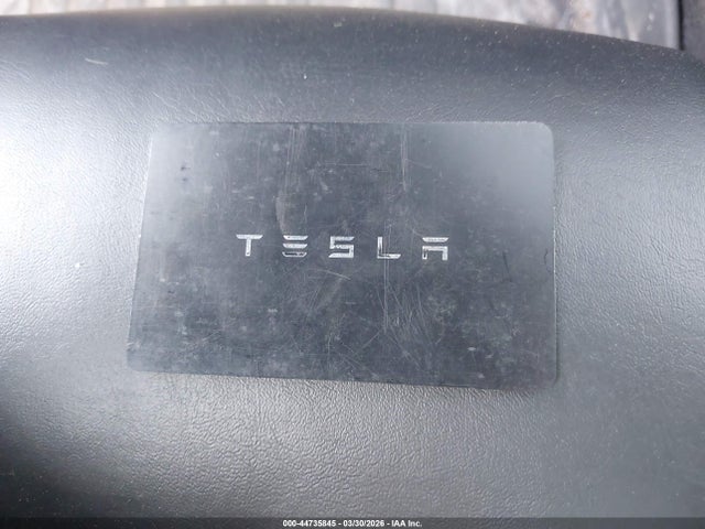 2018 Tesla Model 3 Long Range/mid Range მანქანა იყიდება აუქციონზე, vin: 5YJ3E1EA5JF003873, აუქციონის ნომერი: 44735845