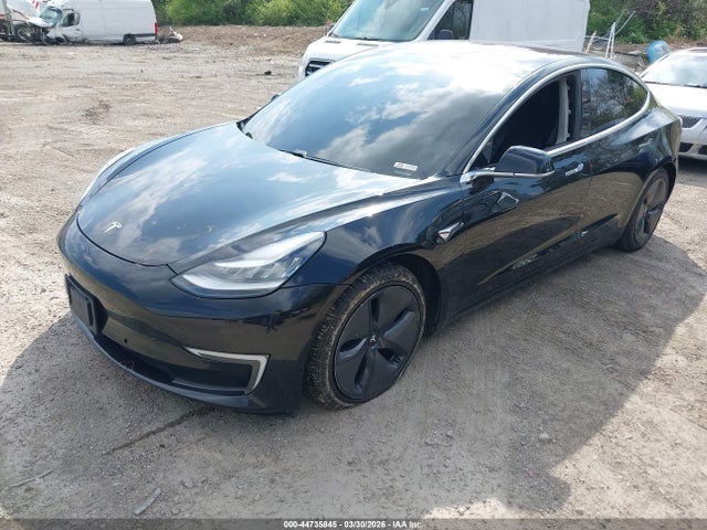 2018 Tesla Model 3 Long Range/mid Range მანქანა იყიდება აუქციონზე, vin: 5YJ3E1EA5JF003873, აუქციონის ნომერი: 44735845