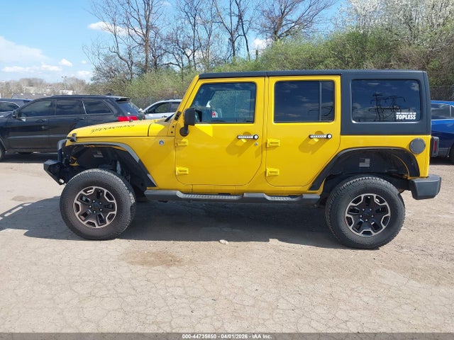 1C4BJWDG1FL721550 Jeep Wrangler Unlimited Sport