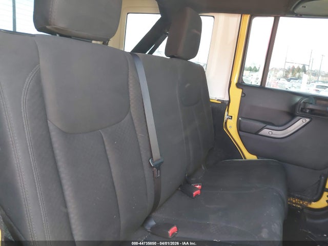 1C4BJWDG1FL721550 Jeep Wrangler Unlimited Sport