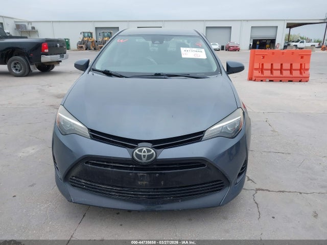 Aukcja sprzedaży 2017 Toyota Corolla Le, vin: 5YFBURHE9HP666857, numer aukcji: 44735858