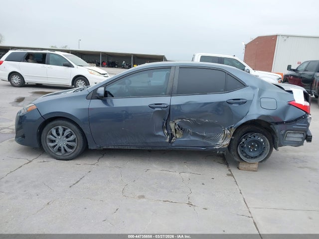 Aukcja sprzedaży 2017 Toyota Corolla Le, vin: 5YFBURHE9HP666857, numer aukcji: 44735858