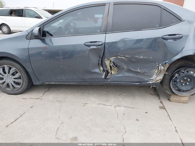 Aukcja sprzedaży 2017 Toyota Corolla Le, vin: 5YFBURHE9HP666857, numer aukcji: 44735858